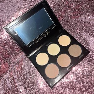 IBY Highlight & Contour Palette